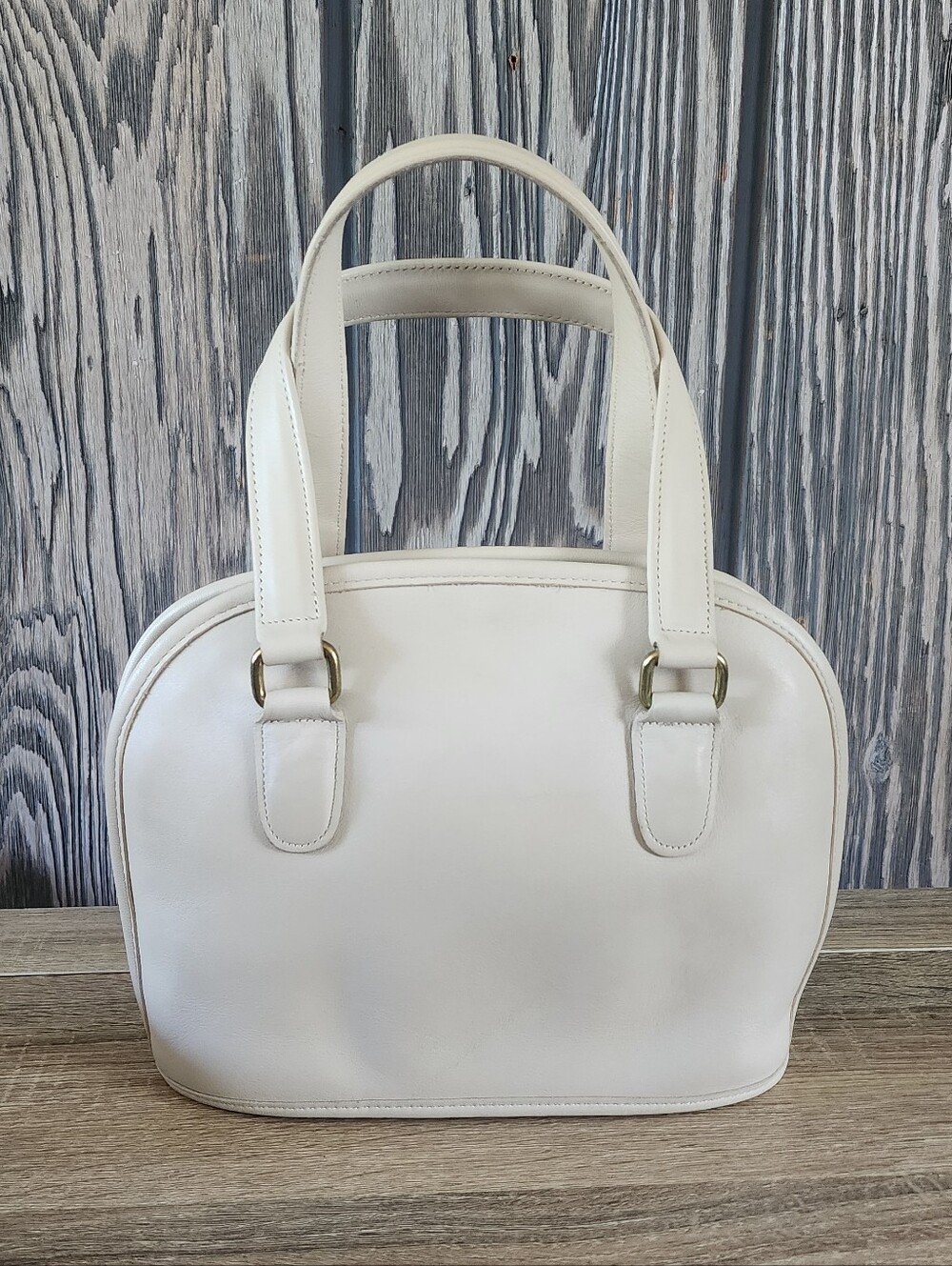Vintage Coach 9959 Bone Color